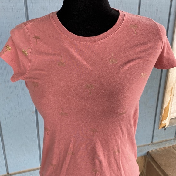 Old Navy Softest Tee Shirt - Picture 2 of 4
